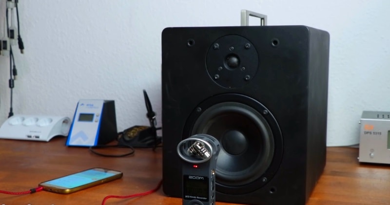 How To Diy Build A Bookshelf Speaker Boombox