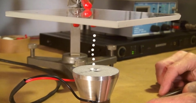 Ultrasonic Levitation Uses Soundwaves To Levitate Objects | Sia Magazine