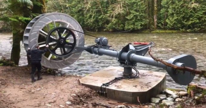 Demonstration Maintenance Of A 7.5 kW Prototype Poncelet Waterwheel