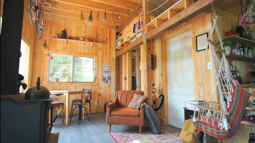 Man Living Off Grid In His Incredible Self Built Cabin