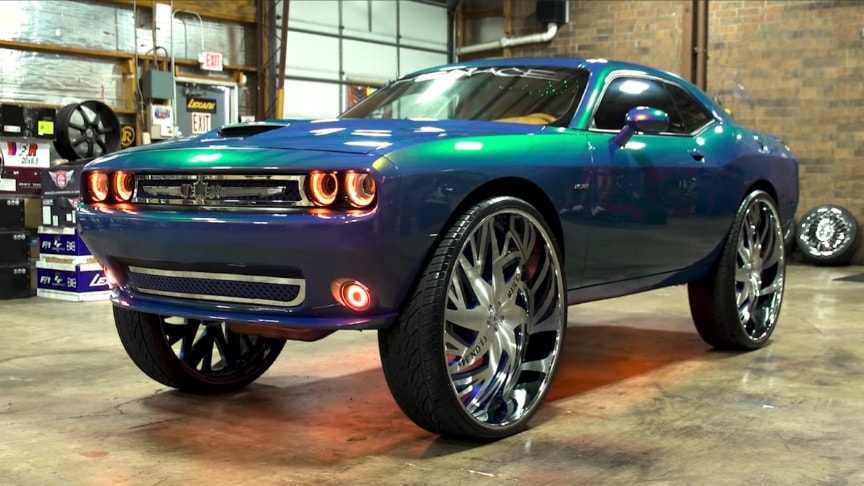 Pimped Dodge Challenger Boasts MASSIVE 34-Inch Rims - VIRAL ZONE 24