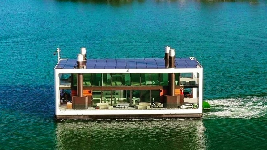 iARKUPi Worldas First Solar Powered Livable Yacht EVER 