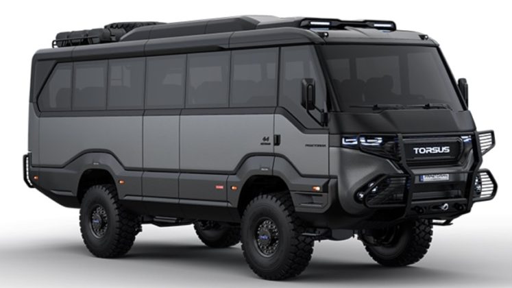 The World’s First Heavy Duty Off Road Bus With Full 4×4 Off-Road Capability