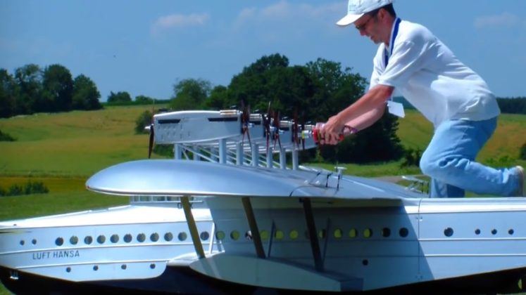 rc flying boat