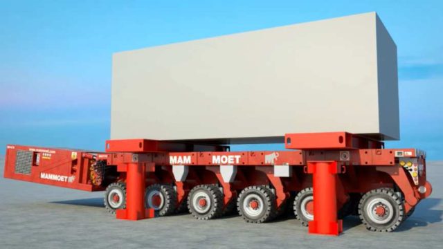 Giant Self-Propelled Modular Transporter Mammoet - Sia Magazin