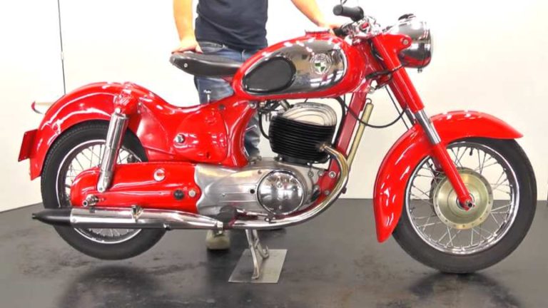 250cc vintage motorcycle