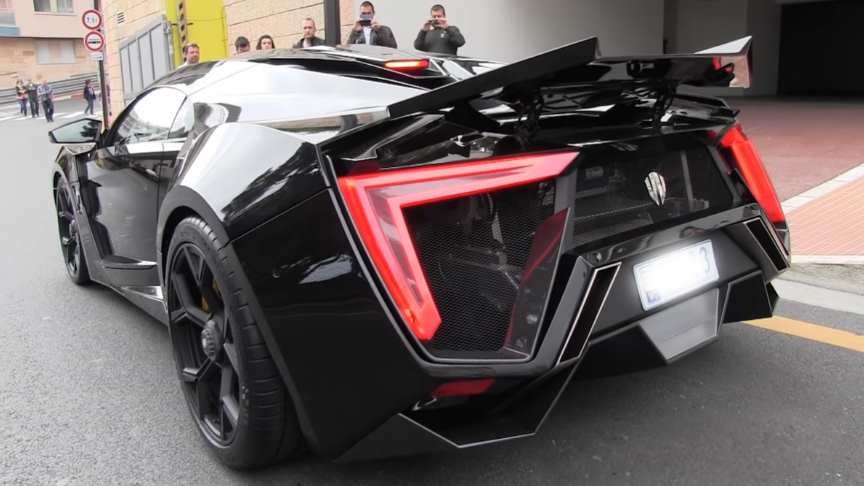 $3,4m Lykan Hypersport Hypercar On The Road