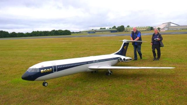 Giant RC Vicker VC10 Airliner Powered By Four Micro Jet Engines