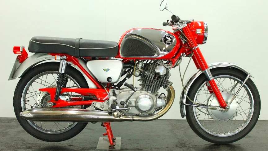 1963 Honda CB72 250cc Two Cylinder Engine Motorcycle Start Up