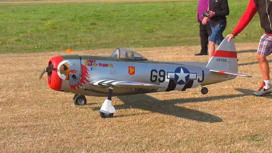 Giant RC 1/4 Scale Republic P47 Thunderbolt Gas Engine Powered Airplane