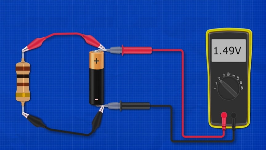 use multimeter to test battery