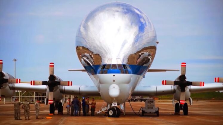 Aero Spacelines Super Guppy Massive One-Of-A-Kind Airplane