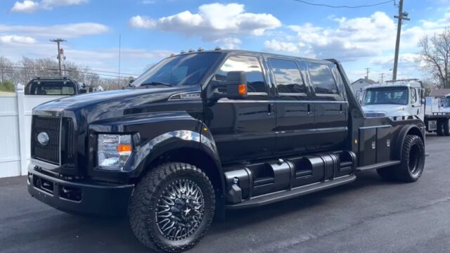 Custom 2021 Ford F650 Superduty Six Door Hauler Truck