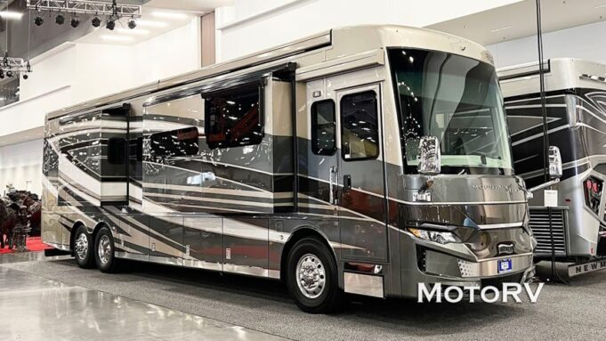 $265K Off MSRP Mountain Aire 4118 Class A Motorhome